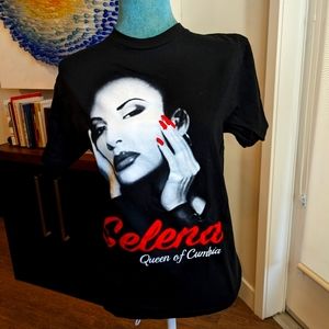 Selena t-shirt